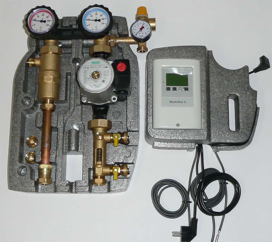 SolarPumpengruppe mit integriertem Regler, 212 l/min / SSTEC12 bei